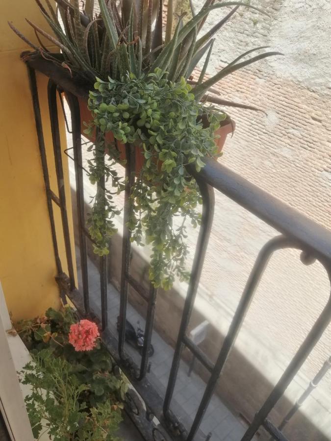 Apartamento En El Rastro Madrid Eksteriør billede
